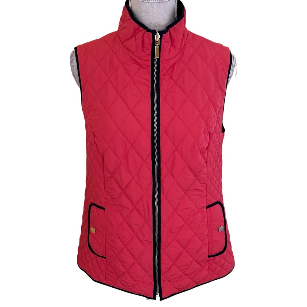 Charter Club Coral with Navy Blue Trim Quilted Vest M